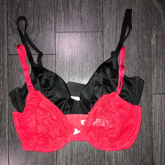 Victoria's Secret Other - Victoria Secret black and red lace bra